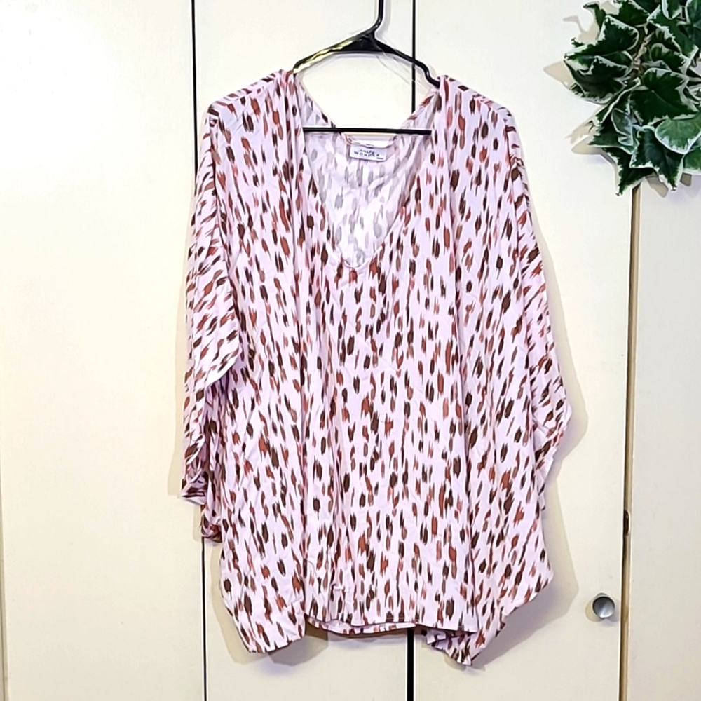 Emily Wonder Top